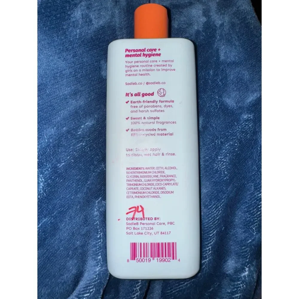 SadieB Go-Getter Everyday Grapefruit Floral Conditioner 10 Fl Oz 296 mL